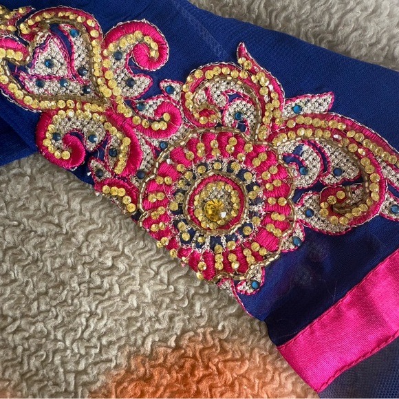 Indian/Bollywood/Desi style Brand New 3-piece Suit - Party Wear - Picture 13 of 16